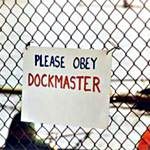 sign containing the word DOCKMASTER [THVV]